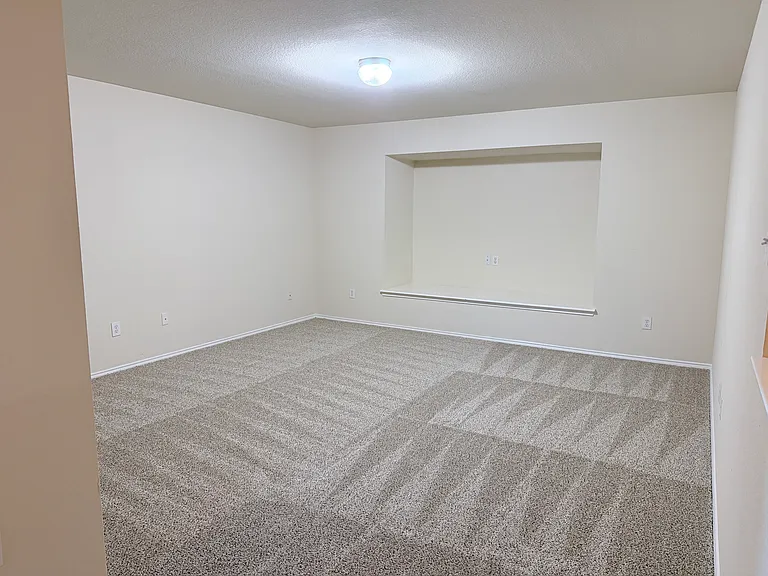 3200 Nandina St — Photo 12