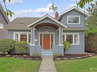 3406 Belvidere Ave SW, Seattle, WA 98126