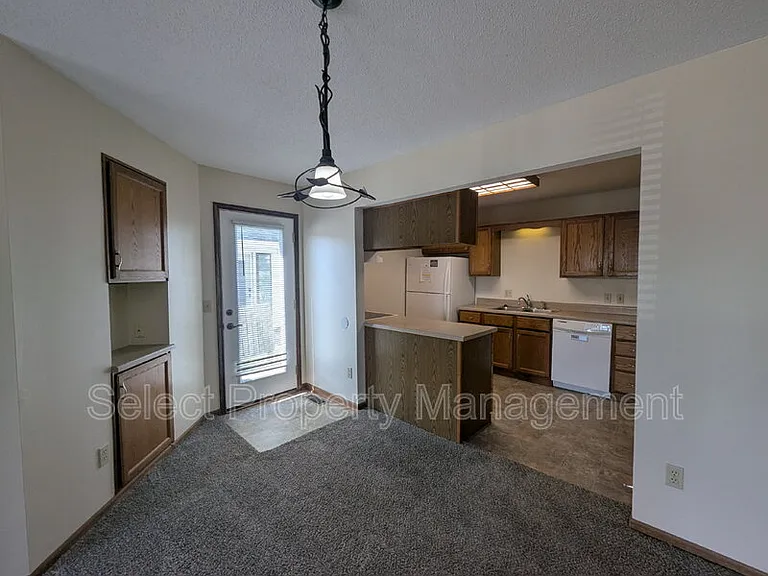 10915 Pine Mills Rd — Photo 6