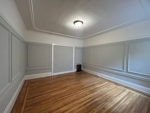 3rd image of 2723-2727 Van Ness Ave #7017RC