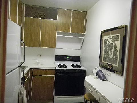 5th image of 11011 Queens Blvd APT 24M