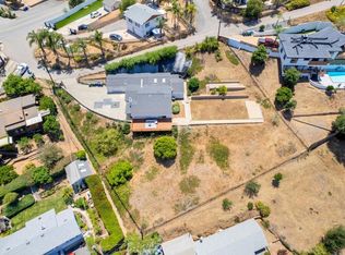 1166 Merritt Dr, El Cajon, CA 92020