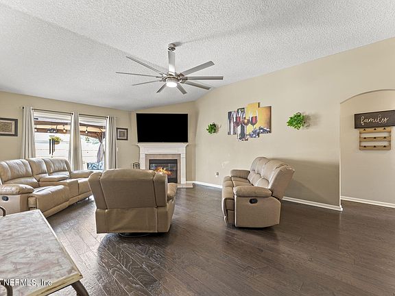 5th image of 3200 GINNY LAKE Drive