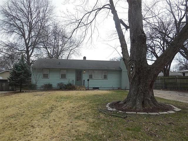 1st image of 907 Skyline Dr