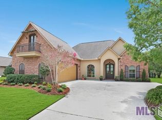 58475 Village Ct, Plaquemine, LA 70764