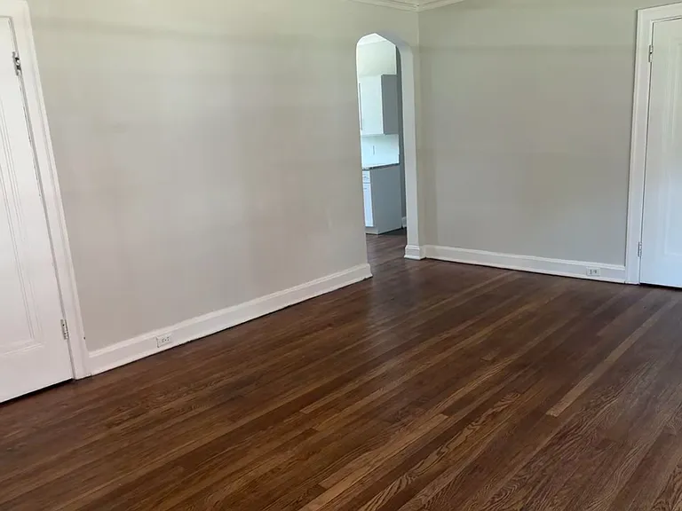 2805 Stratford - Amazing location one block from University of Cincinnati — Photo 7