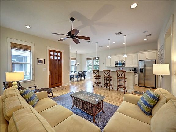 4th image of 413 Sailhouse Way