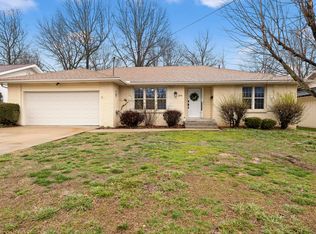 2444 S Virginia Ave, Springfield, MO 65807