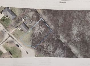 Lily Creek Dr, Elkhart, IN 46514