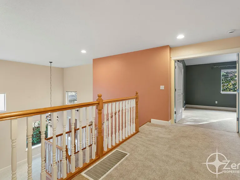 2903 NE 184th Ave — Photo 18