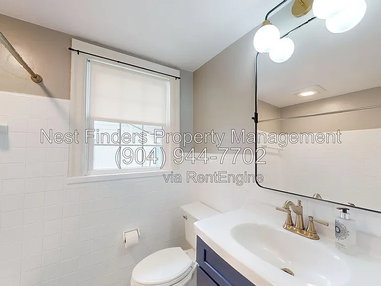 2215 Larchmont Rd — Photo 15