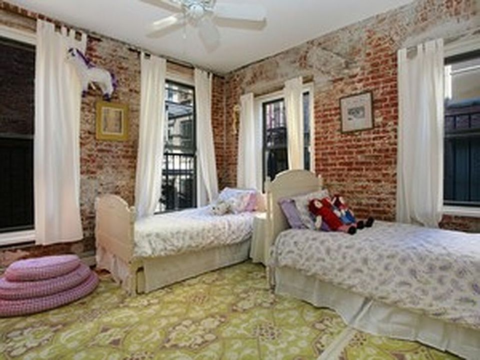 1st image of 182 Lafayette St Floor 4