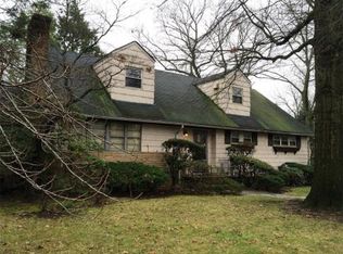 8639 Somerset St, Jamaica, NY 11432