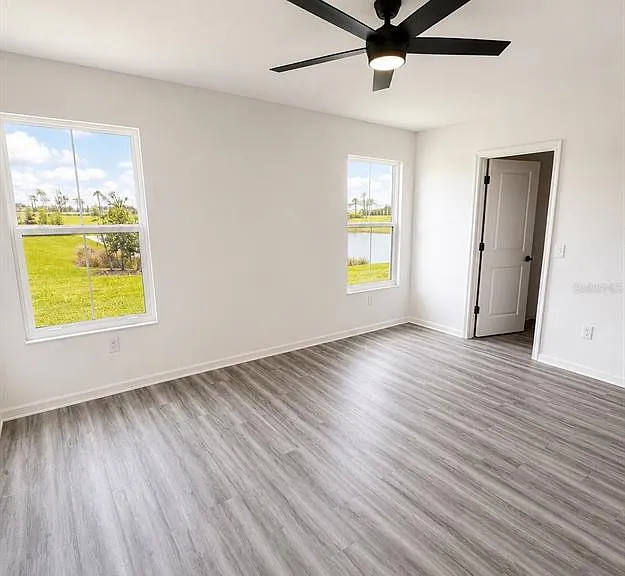 2440 Bowling Ter — Photo 10