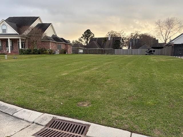 2nd image of 724 Church Pointe Dr