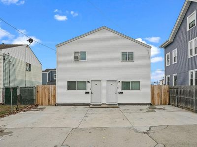 13 Harriet St, Providence, RI, 02905