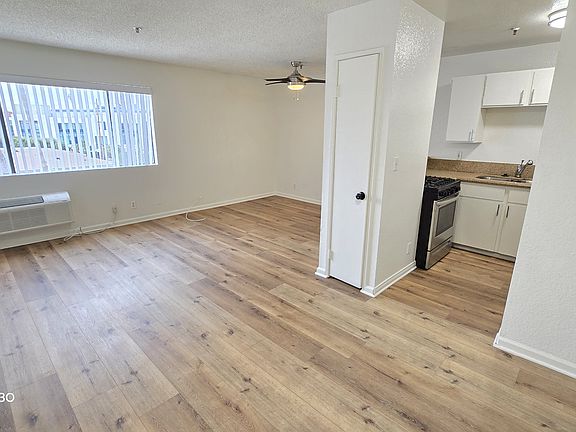 5th image of 3395 S Vinton Ave #405