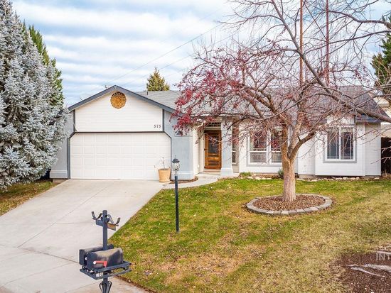 575 W Mulberry Loop, Nampa, ID 83686