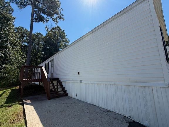2nd image of 157 Chickasaw Ln