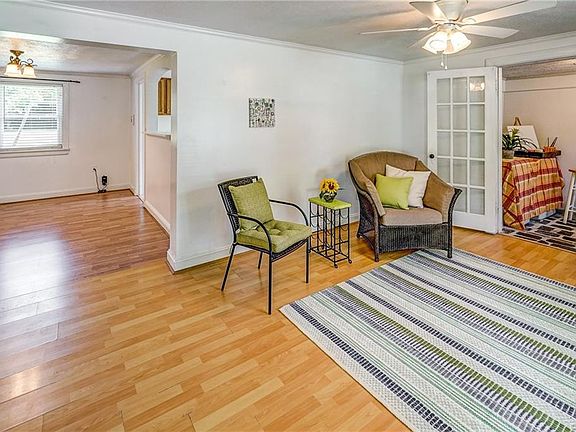 3rd image of 7806 Dalmain Dr