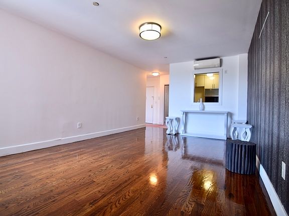 3rd image of 490 Ocean Pkwy #54B