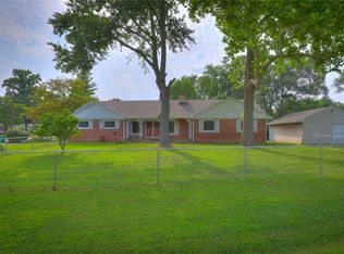 1602 W Melrose Ct, Decatur, IL 62526