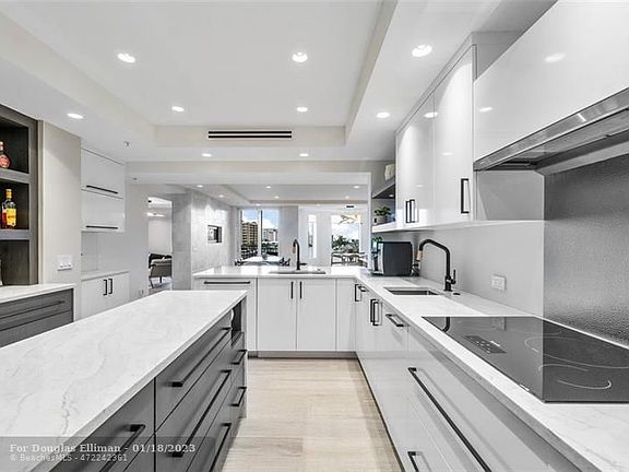3rd image of 2880 NE 14th Street Cswy APT 405