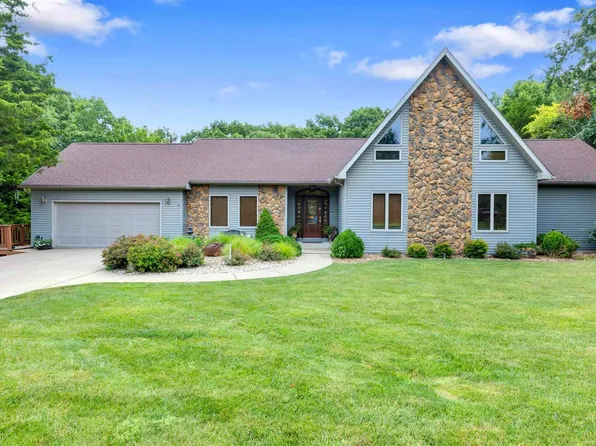 762 Luxor Landing Rd, Goreville, IL 62939