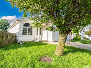 3504 Wegeng Dr, Bloomington, IL