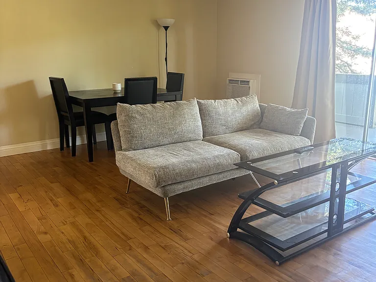 2075 Ascot Dr #120 — Photo 6