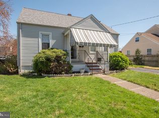 2 Hillview Ave, New Castle, DE 19720