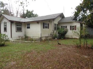 1121 Lighthouse Church Rd, Baker, FL 32531