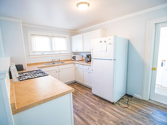 4th image of 522 E Park Ave Room 4