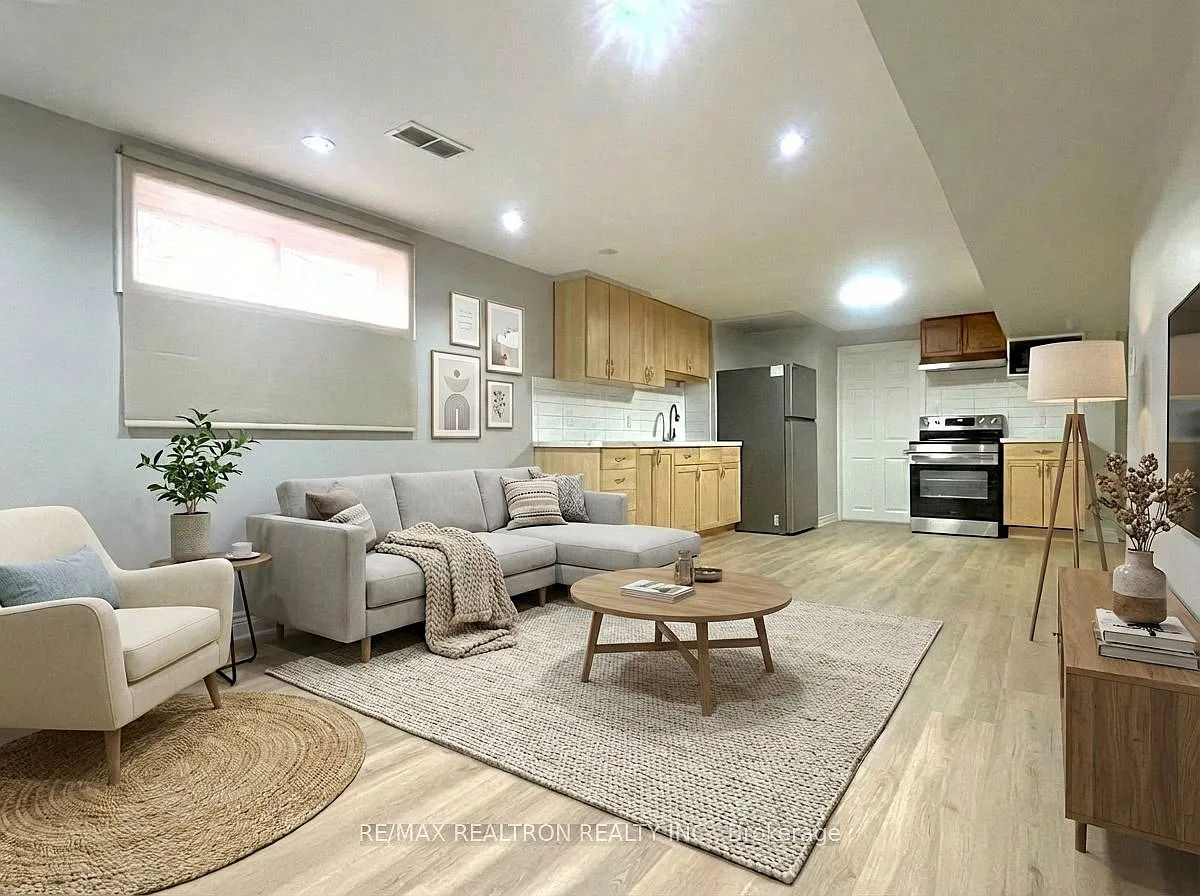 2 bed, $1,975 — Photo 4