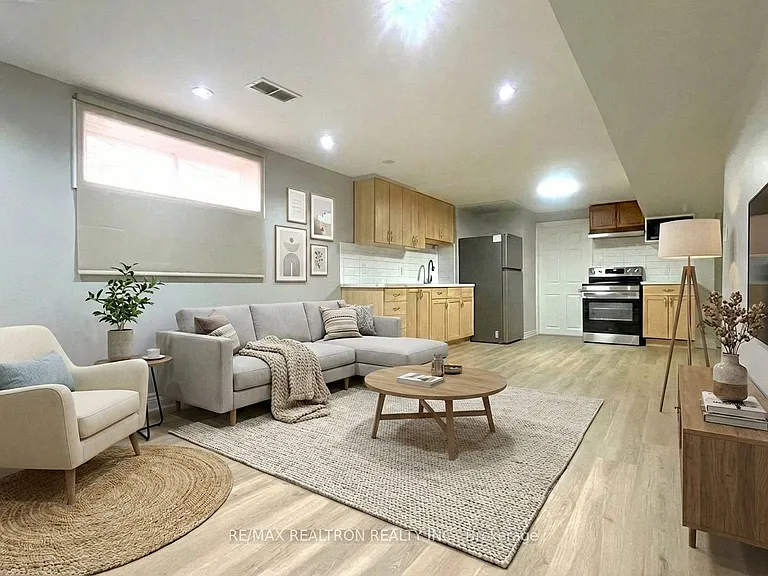 365 Mississauga Valley Blvd #LOWER — Photo 4