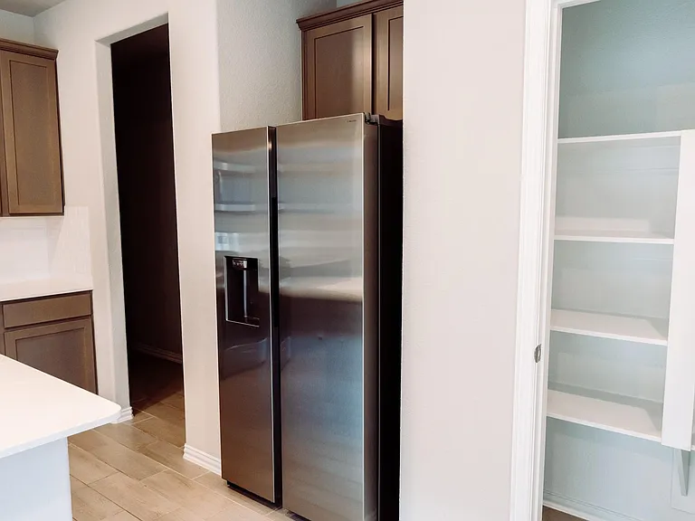 27015 Bel Air Point Ln — Photo 5
