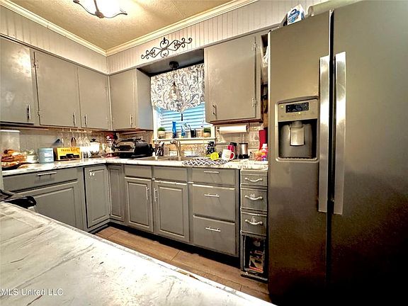 3rd image of 88 Amite Rd NE