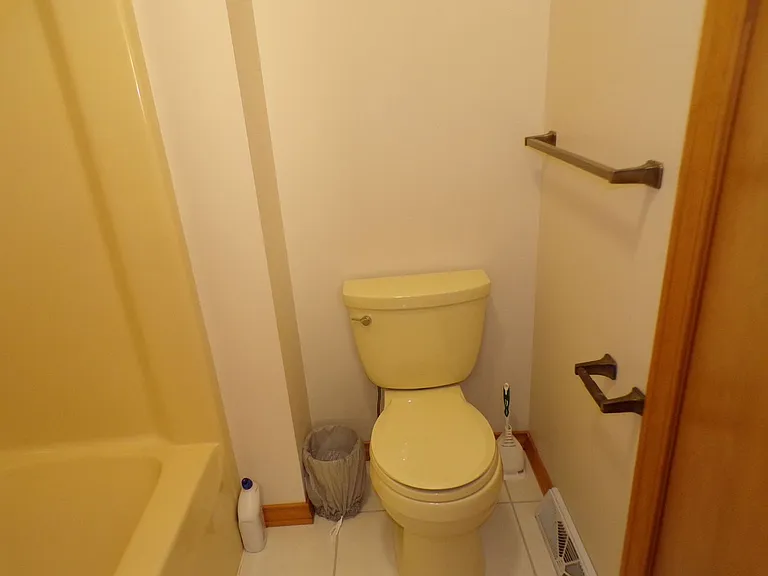 4015 Holiday North Ct — Photo 19
