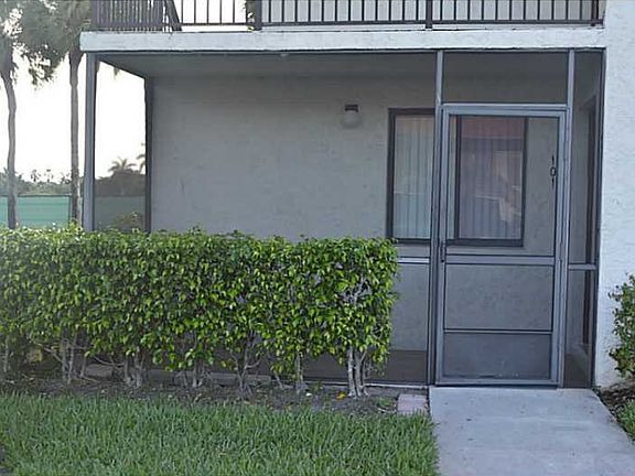 3rd image of 16401 Blatt Blvd APT 101
