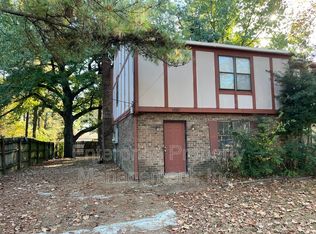 2882 S Mendenhall Rd, Memphis, TN 38115