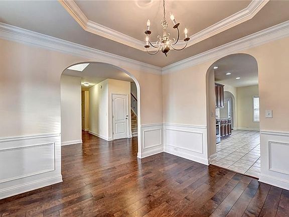 5th image of 408 Ashley Ln