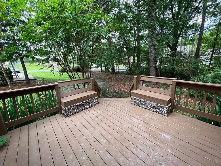 1635 Pondside Dr — Photo 42