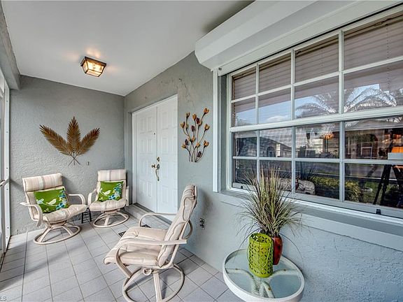 4th image of 17840 Acacia Dr