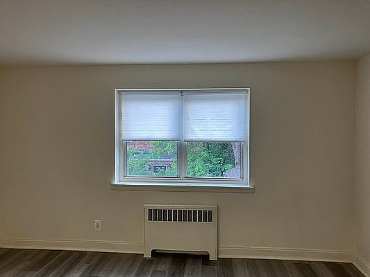 4th image of 135 Highland Ave #1A