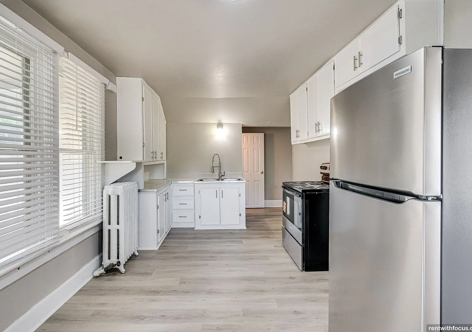 1111 Oviatt St, Kaukauna — Photo 1
