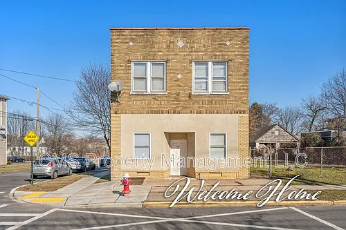1501 S Wood Ave Photo 1