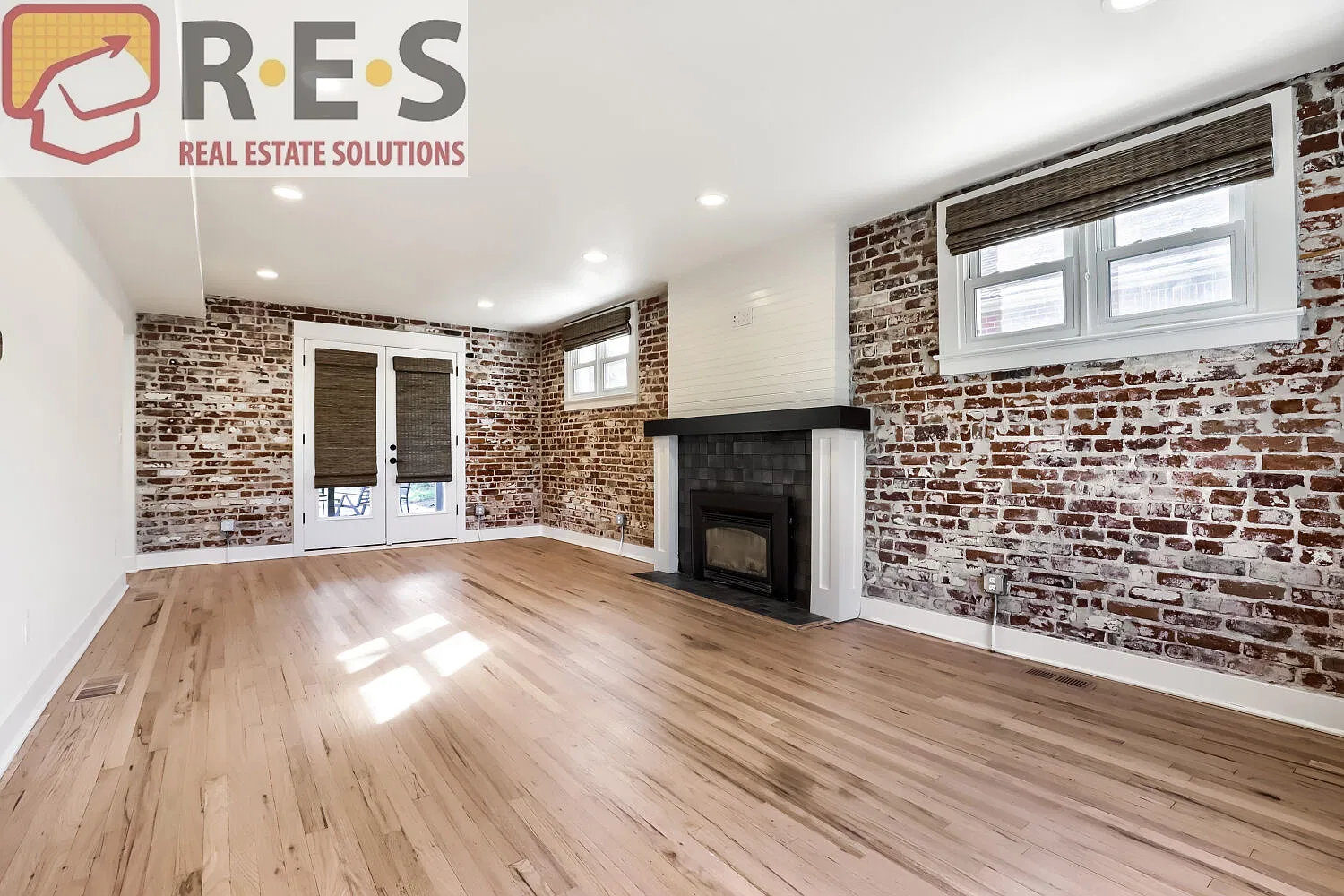 4 bed, 3.5 bath, 2268 sqft, $3,955 — Photo 4
