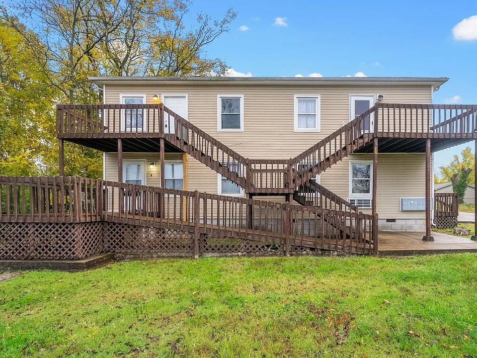 1525 Ferrell St #8
