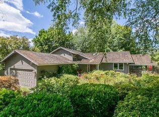 1445 Greentree Cir, Lake Oswego, OR 97034