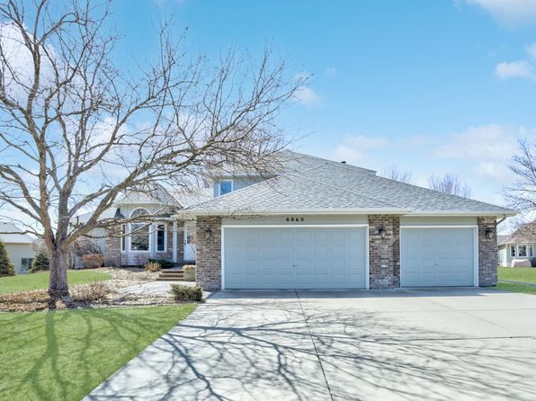 8949 Cambridge Ct, Minneapolis, MN 55443